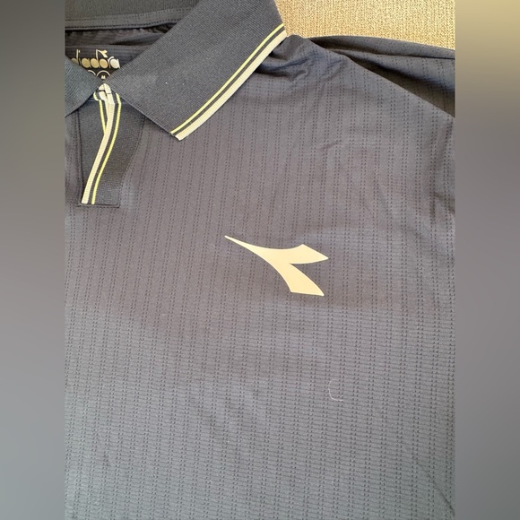 (NWT) Diadora SS Polo Icon features Coolcore fabric Size: M - Picture 4 of 10